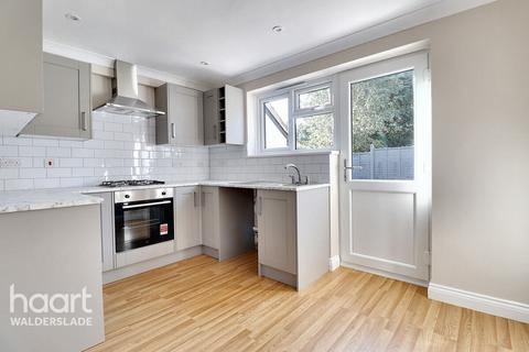 4 Iris Close, Chatham, ME5 9QD