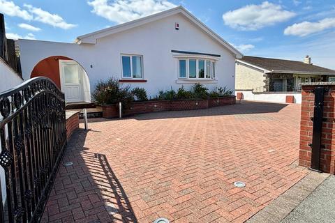 3 bedroom bungalow for sale, Priory Lodge Close, Milford Haven, Pembrokeshire, SA73