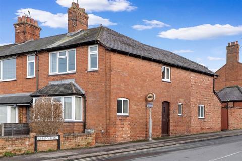 undefined, Queens Road, Worcestershire WR11