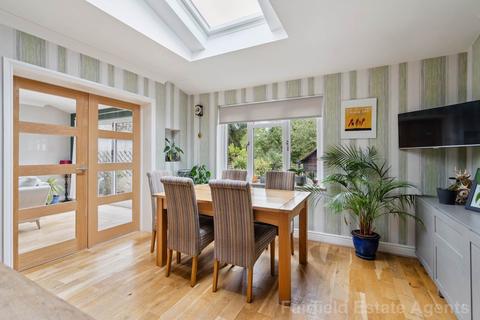undefined, Raglan Gardens, Oxhey Hall