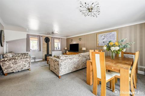 undefined, Nutfield Road, Rownhams, Hampshire