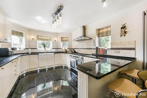 undefined, Nutfield Road, Rownhams, Hampshire