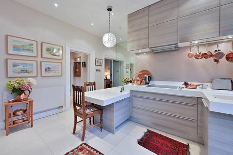 Sydney Road, Guildford, GU1