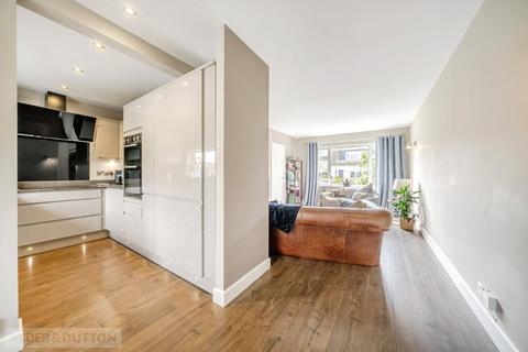 30 Cherry Tree Drive, Greetland, Halifax, HX4 8HU