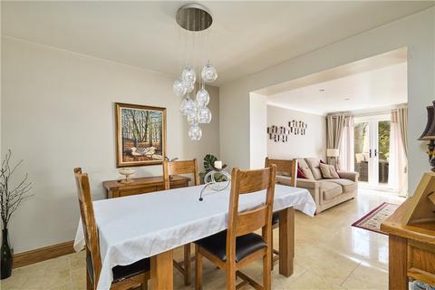 3 Heatherside, Baildon, Shipley, BD17 5LG