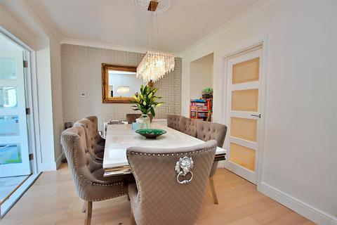 4 bedroom semi-detached house for sale, Theobald Street, Borehamwood