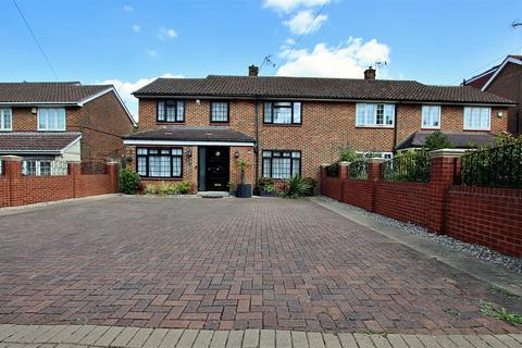 4 bedroom semi-detached house for sale, Theobald Street, Borehamwood