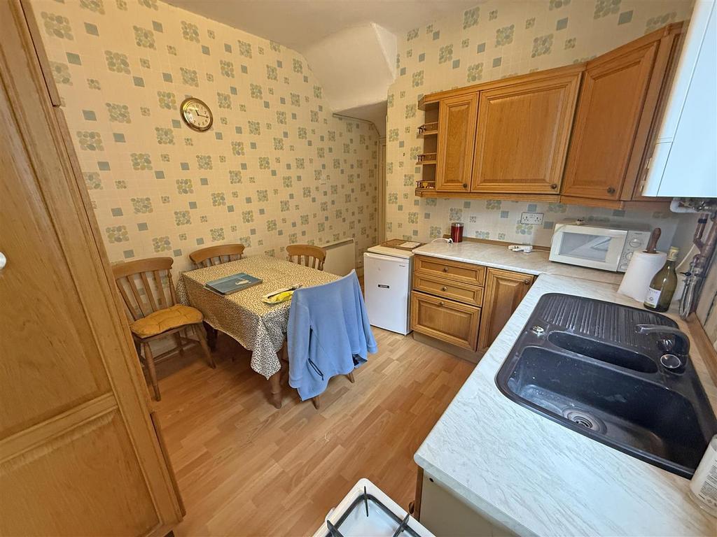Kitchen.jpg