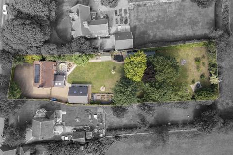 5 bedroom detached house for sale, Main Road, Hull HU12