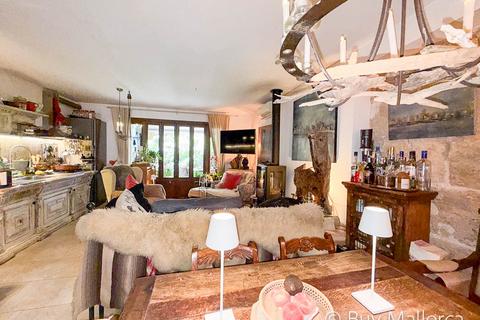 2 bedroom terraced house, Andratx