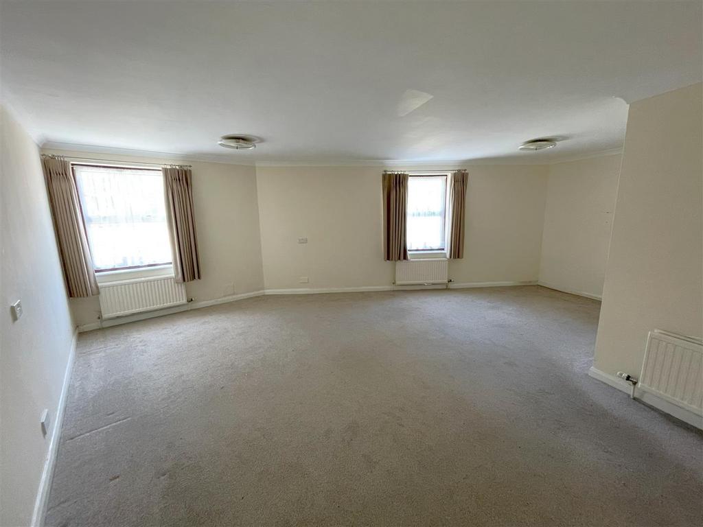 Sitting room .jpg