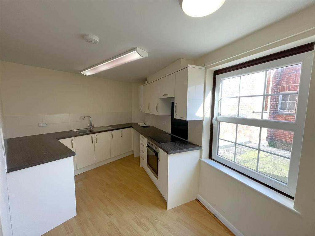 Kitchen .jpg