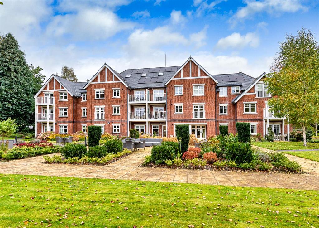 5 Clock Gardens-garden4.jpg