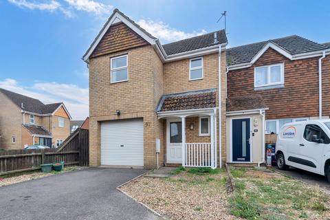 3 bedroom terraced house for sale, Orchard Close, Huntingdon PE28