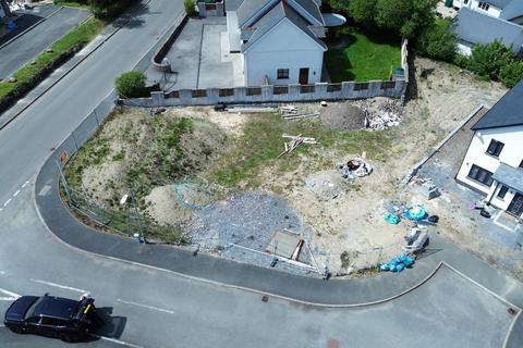 4 bedroom property with land for sale, At Bro Annedd, Pencader, SA39