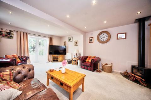 undefined, St. Marys Rise, Breachwood Green, Hitchin, Hertfordshire, SG4