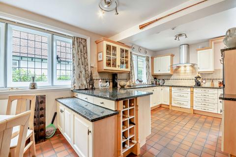Blenheim Cottage Maidenhatch, Pangbourne, Reading, RG8 8HH