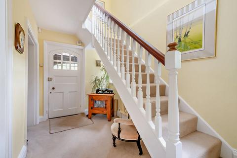 Blenheim Cottage Maidenhatch, Pangbourne, Reading, RG8 8HH