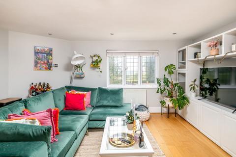 undefined, Leighton Road, Aylesbury HP22