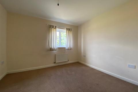 24 Cavalier Court, Balby, Doncaster, DN4 8TW