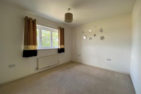 24 Cavalier Court, Balby, Doncaster, DN4 8TW