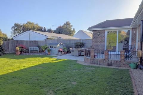 3 bedroom detached bungalow for sale, Longmead, Walberton