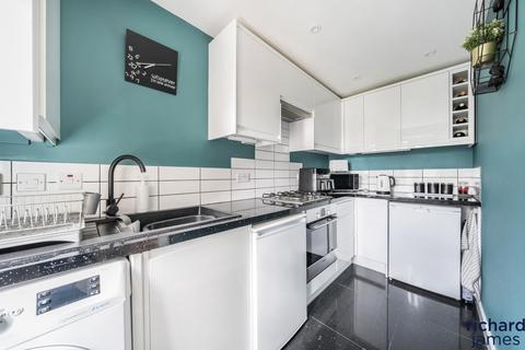 undefined, Winterbourne Road, Haydon End, Swindon, SN25