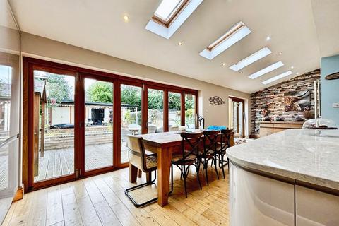 4 bedroom semi-detached house for sale, The Drive, Benton, Newcastle upon Tyne, NE7