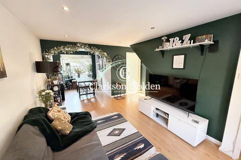 3 bedroom semi-detached house for sale, Rowangate, Fulwood, Preston, PR2 9AG