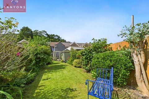 undefined, Sherwood Street, Llwynypia, Tonypandy, Rhondda Cynon Taff, CF40