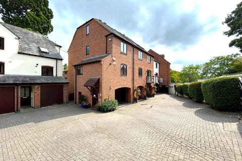 26 Monks Walk, Evesham, WR11 4SL