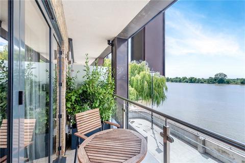 3 bedroom terraced house for sale, Rainville Road, London, W6