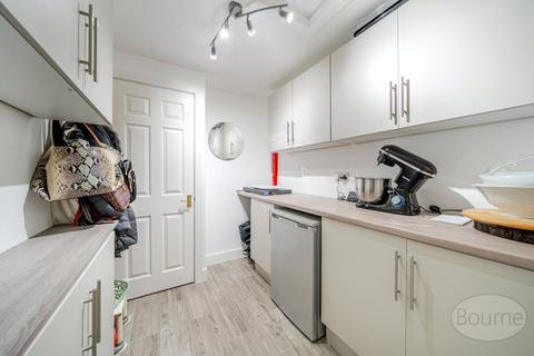3 bedroom detached house for sale, Lancaster Close, Ash Vale GU12