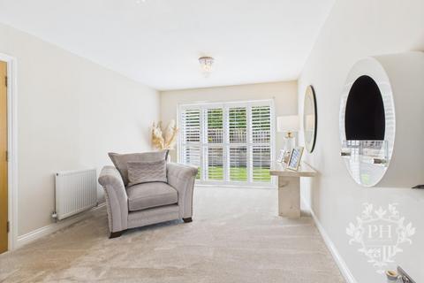 3 Lyndhurst Gardens, Ormesby, Middlesbrough, TS7 9BE