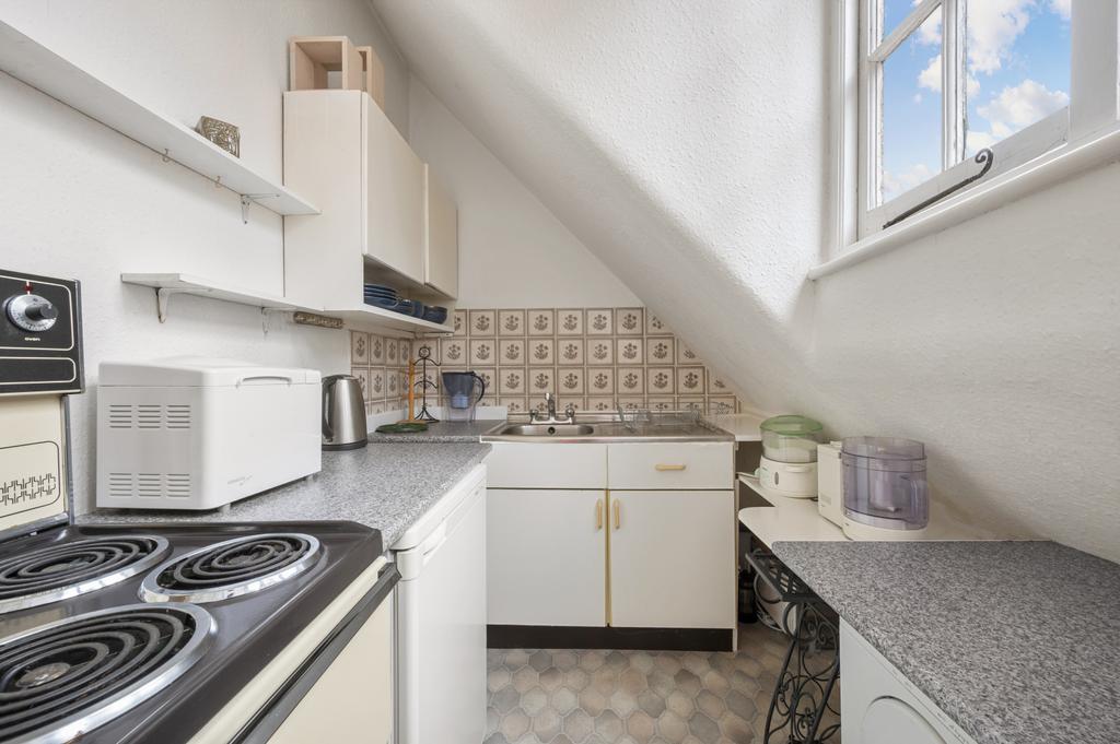 Kitchenette