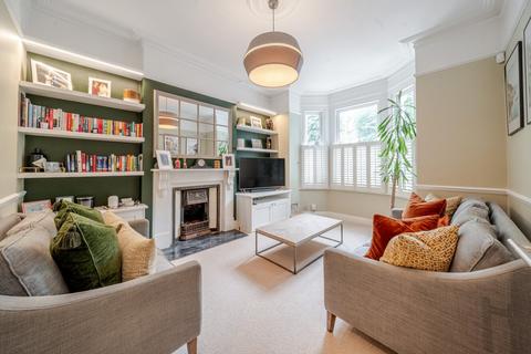 Glycena Road, London, SW11