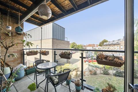 2 bedroom apartment for sale, Bruce Grove, Orpington BR6