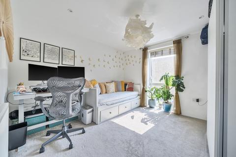 Flat 3, Blakely Apartments, 4b Bruce Grove, Orpington, BR6 0HF