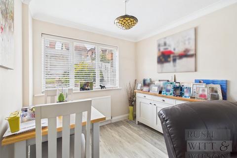 3 bedroom semi-detached house for sale, The Meadows, St. Leonards-On-Sea