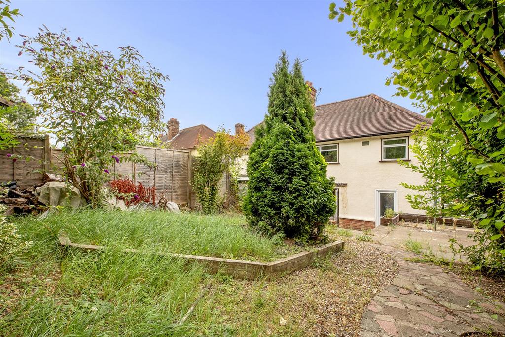 77 Suffield Road, HP11 2 JN-12.jpg