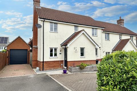 Calvinia Close, Basildon SS15