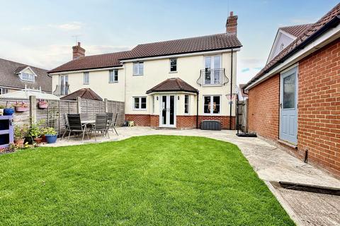 Calvinia Close, Basildon SS15