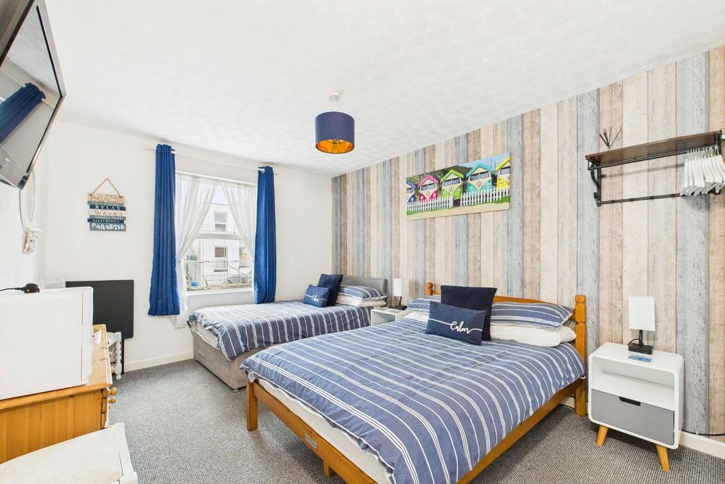 Room 8 - guest accommodation