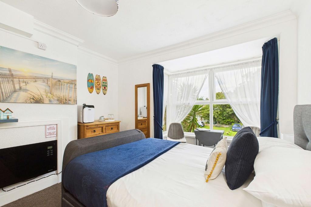 Room 3 - guest accommodation