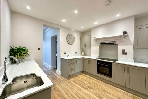 undefined, Fore Street, Newton Abbot TQ12