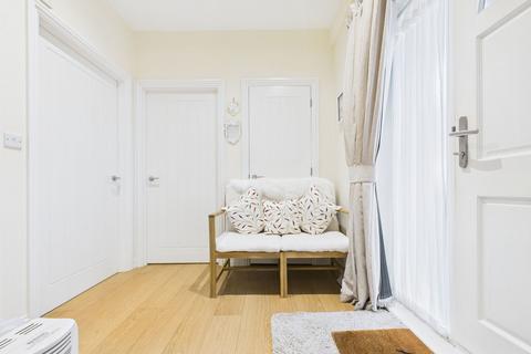 2 bedroom flat for sale, Bishops Place, Paignton