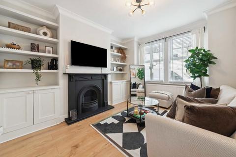 7a Fairlight Road, London, SW17 0JE