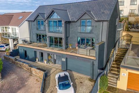 4 bedroom detached house for sale, Trafalgar Terrace, Neyland, Milford Haven