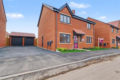 5 bedroom detached house for sale, Heart of England Way, Nuneaton CV11