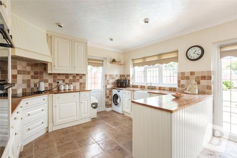 3 bedroom semi-detached house for sale, Lynwood Drive, Romford, RM5